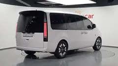 2023 Hyundai Staria L3.5 Lounge 9-Seater — фото 2