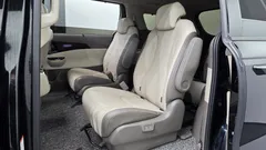 2023 Kia Carnival Diesel 9-Seater Signature — фото 12