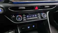 2023 Hyundai Sonata 2.0 — фото 18