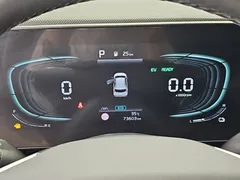 2022 Kia Niro Signature — фото 7