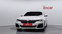 2022 BMW 5-Series 530e M Sport — фото 3