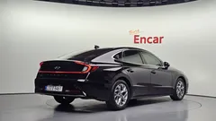 2022 Hyundai Sonata 2.0 — фото 2
