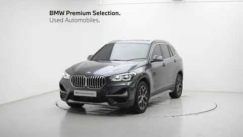2022 BMW X1 xDrive 20i xLine