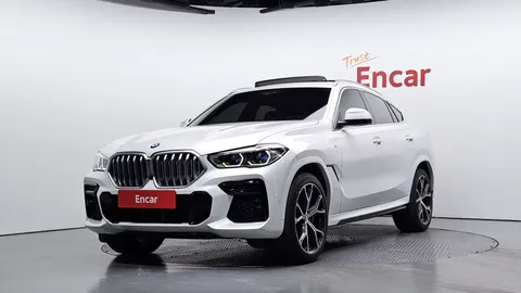 2023 BMW X6 xDrive40i M Sport