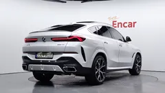 2023 BMW X6 xDrive40i M Sport — фото 2