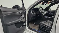 2023 BMW X6 xDrive40i M Sport — фото 10