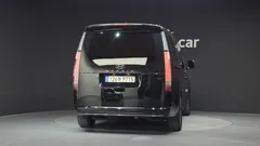 2023 Hyundai Staria 4WD Lounge 9-Seater — фото 4