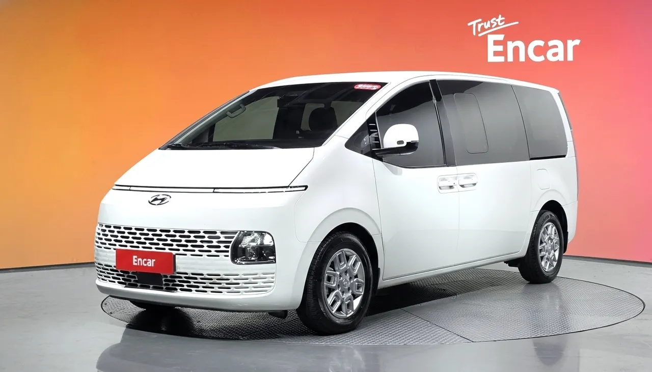 2022 Hyundai Staria L3.5 Cargo 5-Seater
