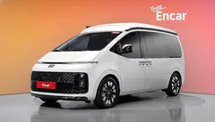 2023 Hyundai Staria 4WD Camper — фото 1