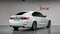 2024 BMW 3-Series 320i — фото 2