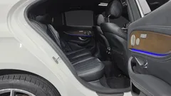 2022 Mercedes-Benz E-Class E300e 4MATIC Exclusive — фото 11