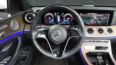 2022 Mercedes-Benz E-Class E300e 4MATIC Exclusive — фото 14