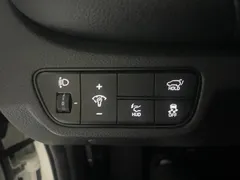 2023 Kia Seltos Gasoline 1.6 Turbo 2WD — фото 17
