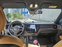 2023 Volvo XC60 B5 Ultimate Bright — фото 17