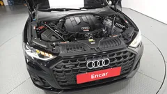 2023 Audi A8 50 TDI Quattro Premium — фото 6