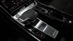 2023 Audi A8 50 TDI Quattro Premium — фото 9