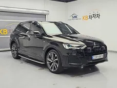 2023 Audi Q7 50 TDI Quattro Premium — фото 3