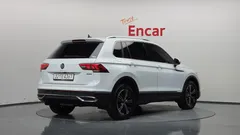 2022 Volkswagen Tiguan 2.0 TDI 4-Motion Premium — фото 2