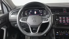 2022 Volkswagen Tiguan 2.0 TDI 4-Motion Premium — фото 12