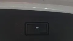 2022 Volkswagen Tiguan 2.0 TDI 4-Motion Premium — фото 17