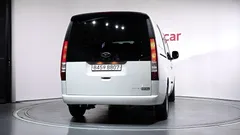 2022 Hyundai Staria Cargo 5-Seater — фото 4