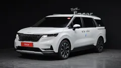2023 Kia Carnival Diesel 9-Seater Prestige — фото 1