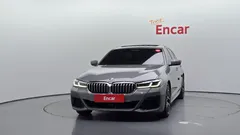 2022 BMW 5-Series 530i M Sport Package — фото 3