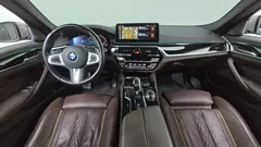 2022 BMW 5-Series 530i M Sport Package — фото 7