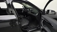 2022 BMW X1 xDrive 20i xLine — фото 11