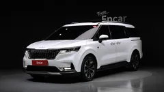 2023 Kia Carnival Diesel 9-Seater Signature — фото 1