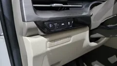 2023 Kia Carnival Diesel 9-Seater Signature — фото 17