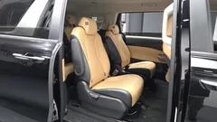 2023 Kia Carnival Diesel 9-Seater Prestige — фото 12