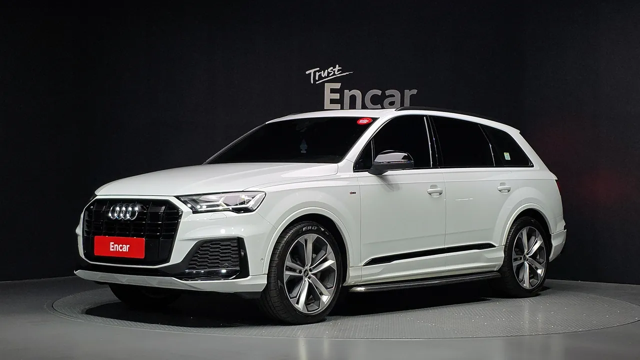 2022 Audi Q7 55 TFSI Quattro Premium