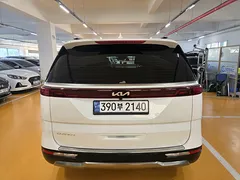 2023 Kia Carnival Diesel 9-Seater Noblesse — фото 3