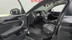 2022 BMW X4 xDrive20i xLine — фото 10