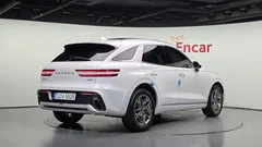 2024 Genesis GV70 2.5T Gasoline AWD — фото 2