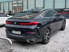 2022 BMW X6 xDrive40i M Sport — фото 2