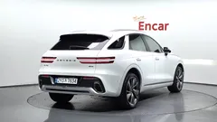 2024 Genesis GV70 3.5T Gasoline AWD — фото 2