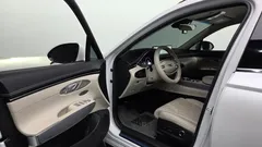 2024 Genesis GV70 3.5T Gasoline AWD — фото 10