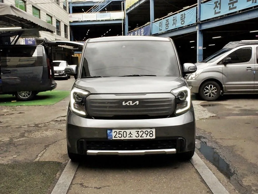 2023 Kia Ray Signature