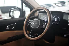 2023 Kia Carnival Diesel 9-Seater Noblesse — фото 16