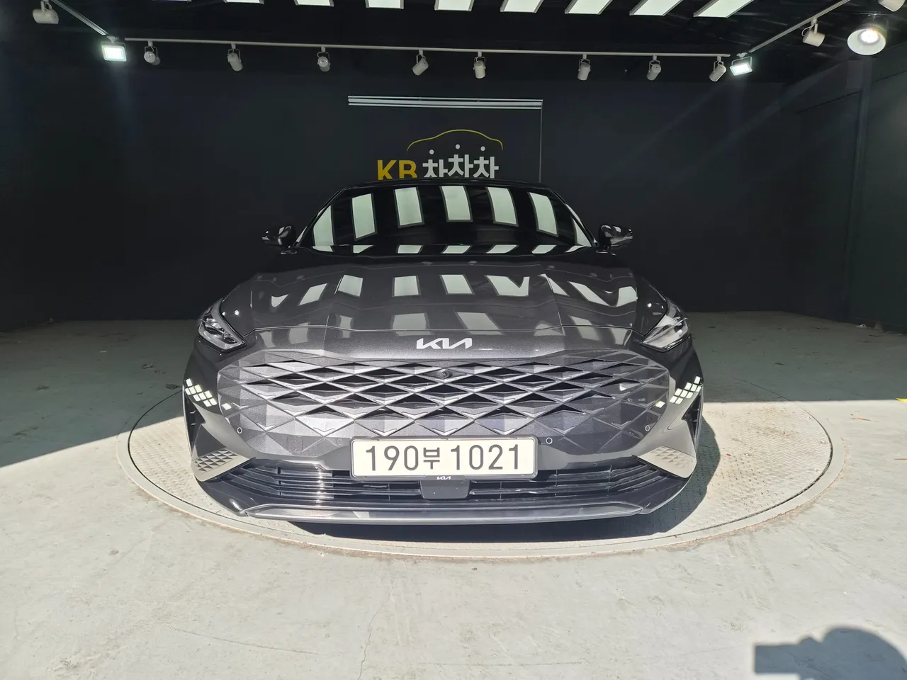 2023 Kia K8 Noblesse