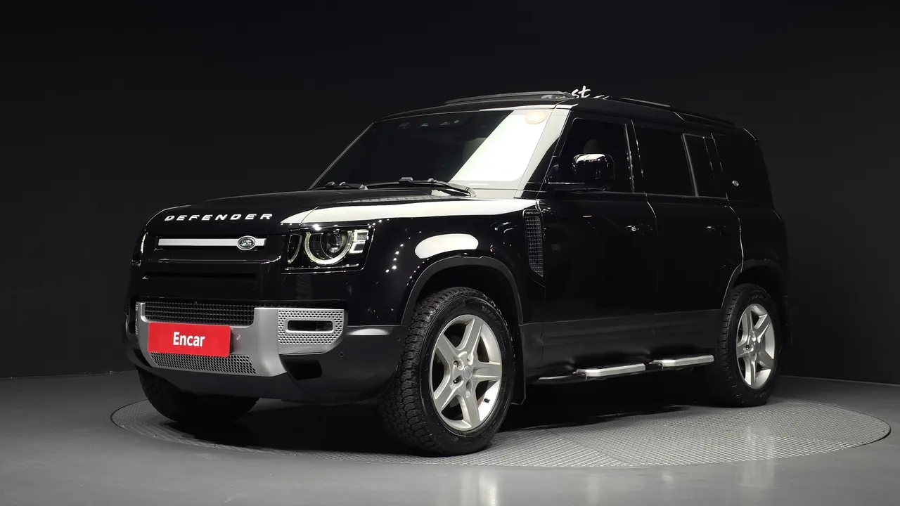 2023 Land Rover Defender 110 D250 SE