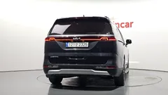 2023 Kia Carnival Gasoline 9-Seater Prestige — фото 4