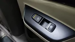 2023 Kia Carnival Gasoline 9-Seater Prestige — фото 18