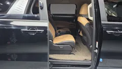 2023 Kia Carnival Diesel 9-Seater Prestige — фото 12