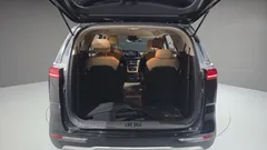 2023 Kia Carnival Diesel 9-Seater Prestige — фото 20