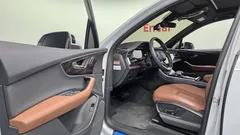 2023 Audi Q7 45 TDI Quattro Premium — фото 10
