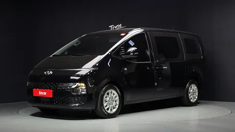 2023 Hyundai Staria L3.5 Cargo 3-Seater