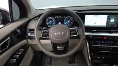2023 Kia Carnival Gasoline 4-Seater Hi-Limousine — фото 13